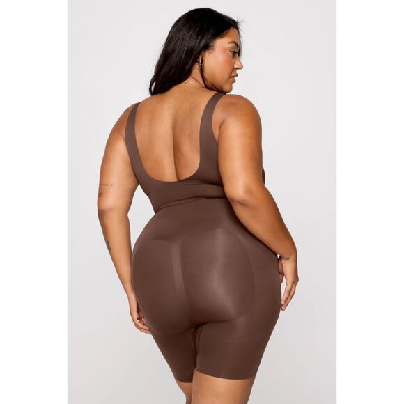 NWT Yitty Nearly Naked Shapewear Mid Thigh Shaping Bodysuit – Bossed Up Brown - Picture 2 of 11